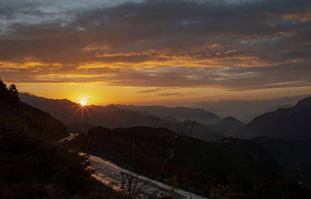 乐山为什么叫乐山_乐山旅游_乐山